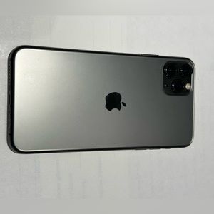 iPhone 11 ProMax 256 gig - grey